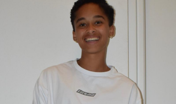 <p>Ali B. was net eerder dan Anouk om zich om te draaien voor Alyssa.</p>