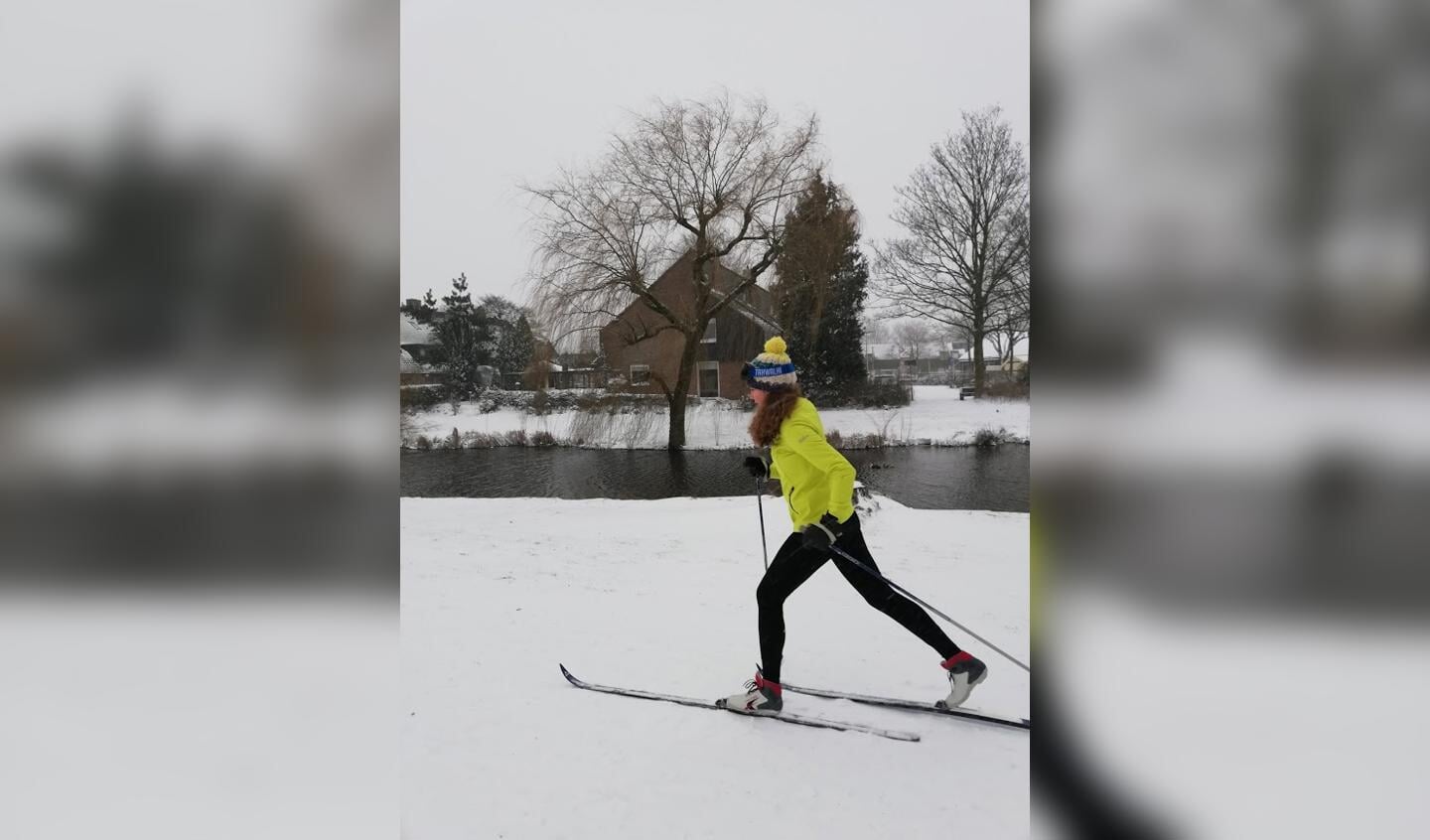 ,,Sportief coronaproof uitje van mijn dochter (Daphne de Koning) op de langlauf ski's´´, mailt Andrea Holtmann.