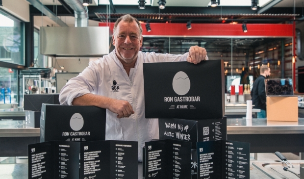 <p>Ron Gastrobar van Ron Blaauw is de oplossing voor culinaire hoogstandjes gewoon aan de eigen eettafel.</p>