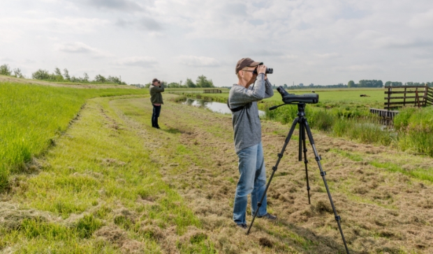 <p>Weidevogels beschermen kan coronaproof. Je kunt veel afstand houden en leeft daarmee de adviezen van het RIVM goed na. </p>