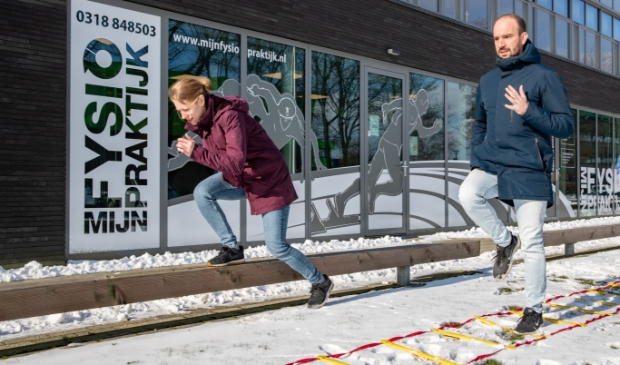 <p>Annita en Maarten Heisen laten zien wat wordt verwacht tijdens de Club</p>