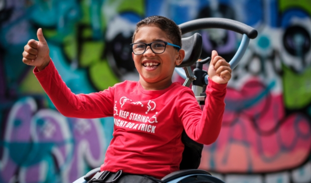 Jayden is blij met de opbrengst van de collecte 2020