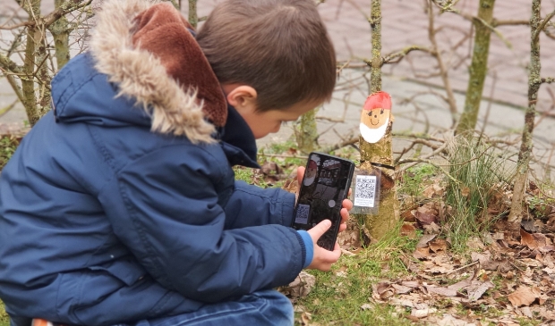 <p>Voor de jongste jeugd biedt de familiebox een kabouterspeurtocht én de mogelijkheid er zelf eentje te knutselen. </p>