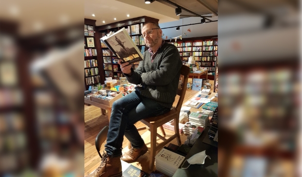 <p>,,Het is zo ontroerend geschreven dat je met tranen achter je ogen leest over het verdriet en de pijn."</p>