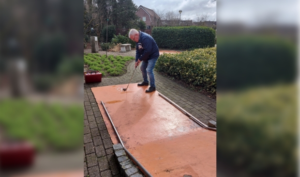 <p>Bert van Donkersgoed verbeterde zijn persoonlijke record naar 22 slagen over 18 holes. </p>