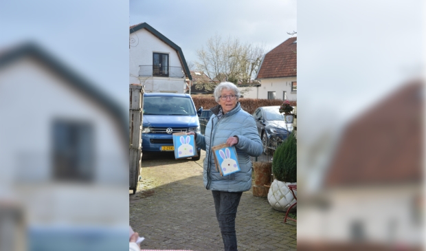 een vrijwilligster gaat op pad