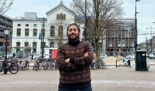 <p>Afeef (uitspraak: Afief) Aldoubosh mag dit jaar voor het eerst stemmen in Nederland.</p>