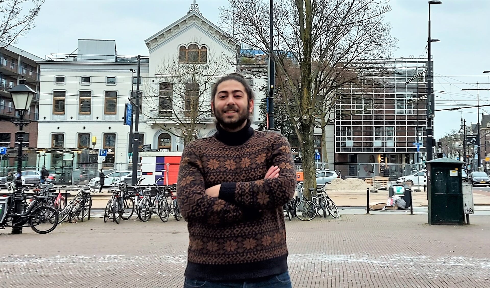 Afeef (uitspraak: Afief) Aldoubosh mag dit jaar voor het eerst stemmen in Nederland.