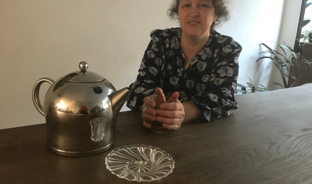 Arjanne Rijneveld nodigt graag migrantenvrouwen uit voor een kopje thee