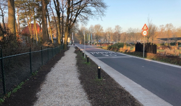 Wandelpad langs de Harremaatweg ter hoogte van Vakantiepark Ackersate
