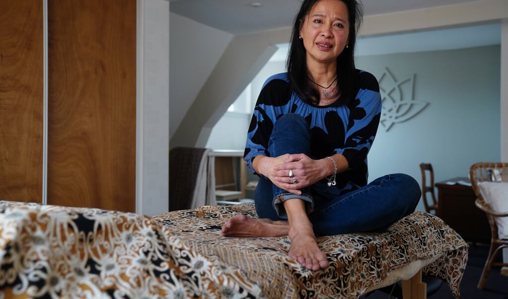 Marjon Tjia is voetreflextherapeut en heeft haar eigen praktijk ‘Padma Energy’ in de Brugstraat in Ouderkerk.