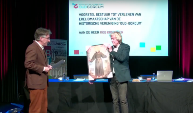 Rob Kreszner wordt toegesproken door Paul Mulders