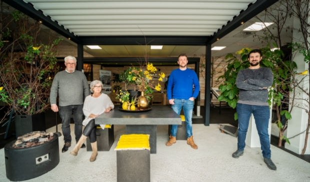 <p>Jan en Marja Ruiter met zoons Gerwin en Richard.</p>