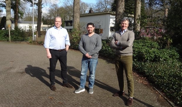<p>Edward Lind, Berend Jansen en André Vermaat (vlnr): ,,Never waste a good crisis!"</p>