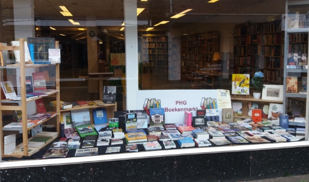 Etalage PHG boekenmarkt