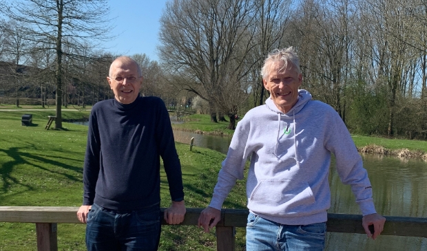 <p>Martin Op 't Land en Lex Goudswaard bedachten het burgerinitiatief opvang kindvluchtelingen</p>