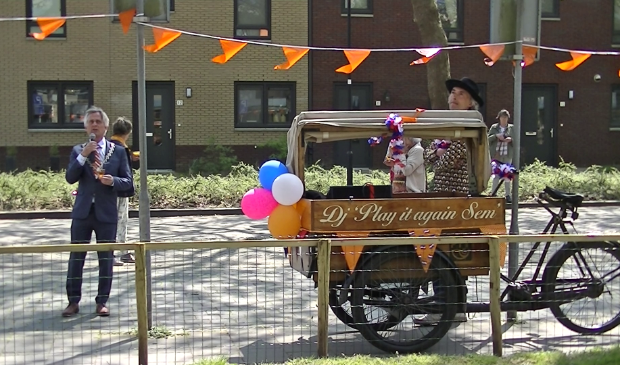 <p>Met bakfietsen wordt er wel weer voor muziek gezorgd.</p>