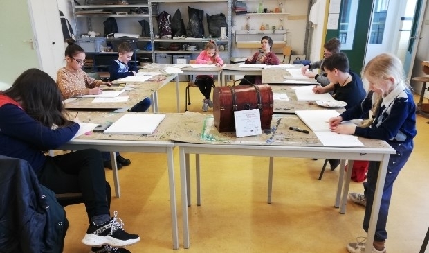 Het jeugdatelier staat die jaar in het teken van Hugo de Groot