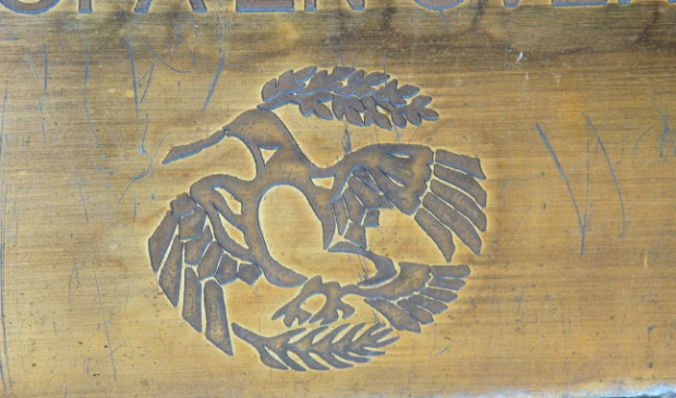 <p>Waar is deze plaquette te vinden?</p>