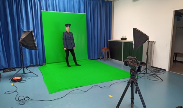 <p>Met camera's worden voorstellingen opgenomen en live gestreamd.</p>