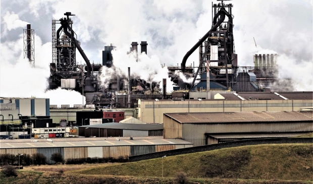 Lezersfoto Hoogoven Zes En Zeven Van Tata Steel | Haarlems ...