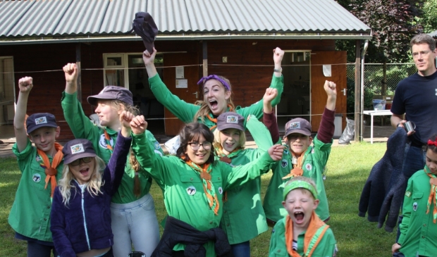 <p>Scouting Paula Geerts is ontstaan om gezamenlijk plezier te maken en de wereld te ontdekken. Zo te zien heeft dat goed uitgepakt. </p>