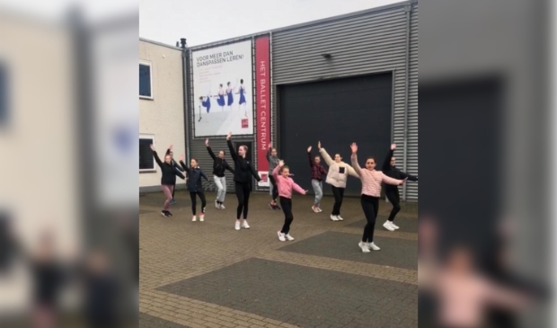 Ballet Centrum Bunnik voert actie
