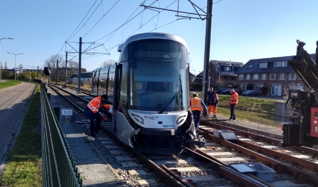 <p>Er wordt druk gewerkt om het traject weer vrij te maken voor tramverkeer.</p>