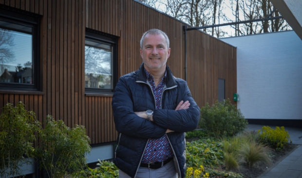 <p>Als bezielend loopbaancoach wil Nico Jonker zich onderscheiden door meer de diepte in te gaan.</p>