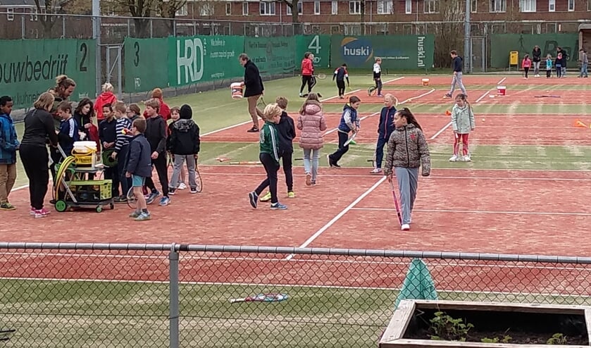 SV Odijk Tennis organiseerde een Paasochtend voor kinderen op Goede Vrijdag