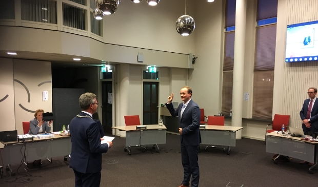Koen Schouten geïnstalleerd als raadslid