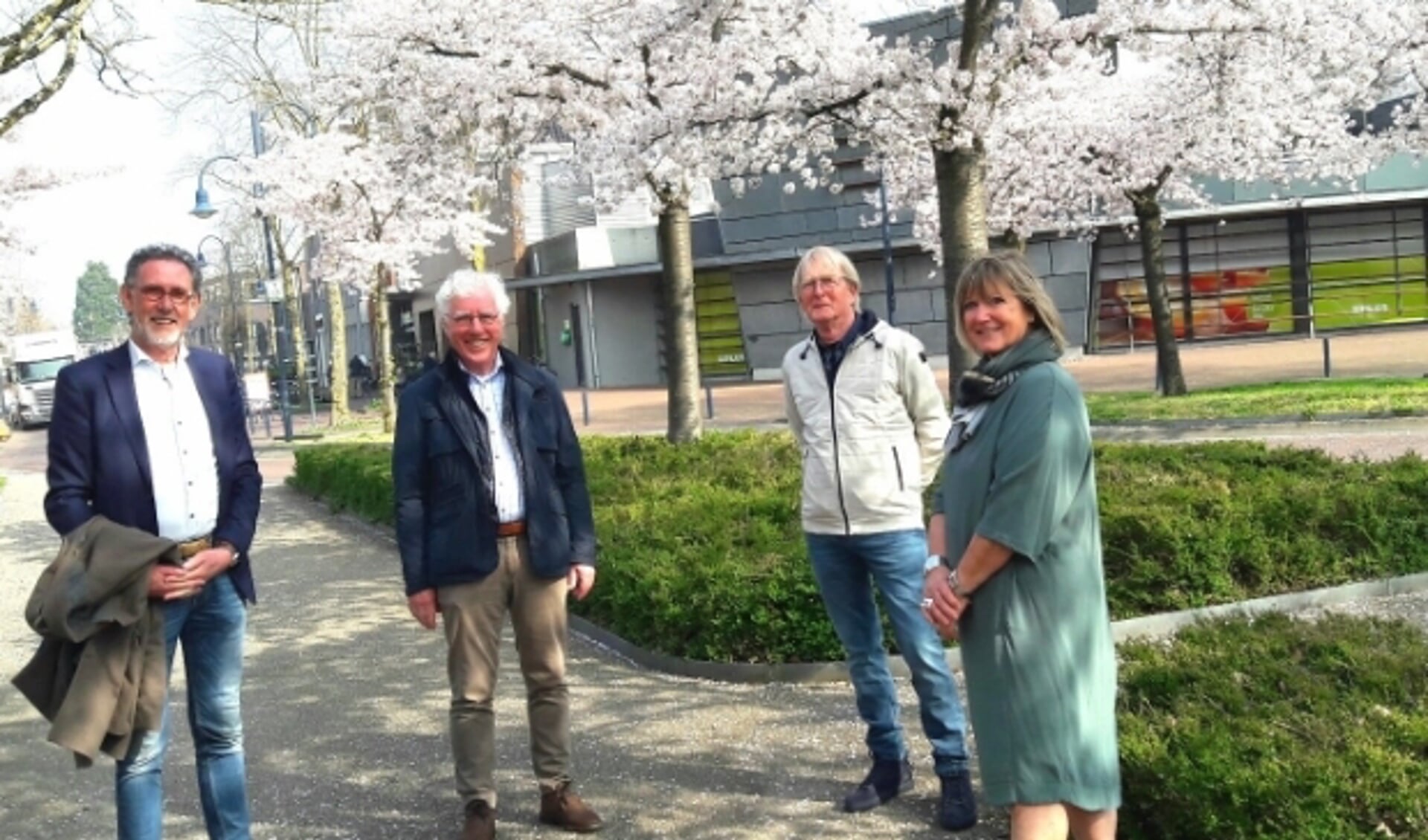 De vier Bennekommers die een hoofdrol spelen bij GemeenteBelangen, v.l.n.r. Henk Righolt, Koos van Boven, GertJan Koster en Jet Verhoeff