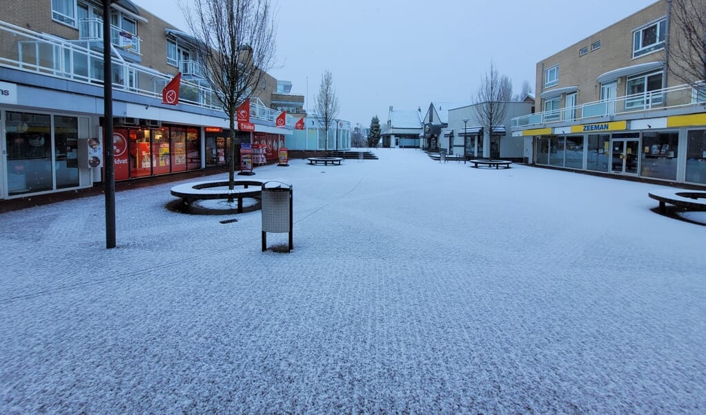 Sneeuw in het centrum van Hardinxveld-Giessendam