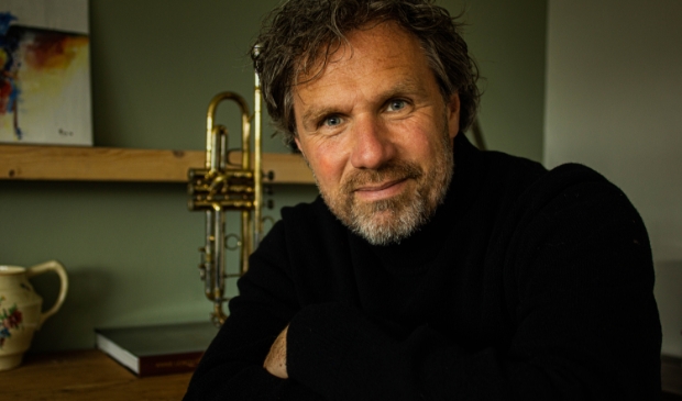 <p>Caspar Abbenhuis zoekt musici voor zijn fotografieproject: muziek en emotie. En een ruimte om te fotograferen.</p>