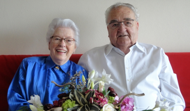 <p>Diamanten echtpaar Bep en Wim Meijer.</p>