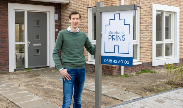 <p>Dirk Prins is per 1 april voor zichzelf begonnen in Ede. </p>