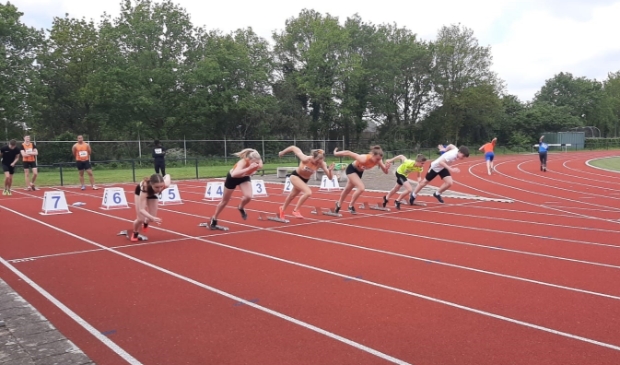 start 100 meter sprint
