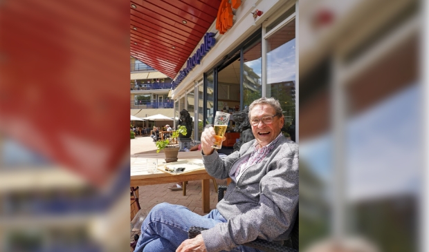 Tiffany Perrier-Plugers over haar opa Jacky van Dam: ,,Hij heeft 83 mooie jaren gehad. Hij heeft altijd hard gewerkt, maar heeft ook alles kunnen doen wat hij wilde."