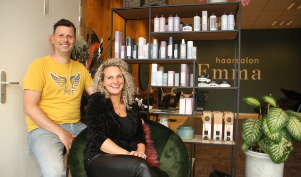 Emma en Pascal zochten en vonden een goede locatie aan het Maximaplein.