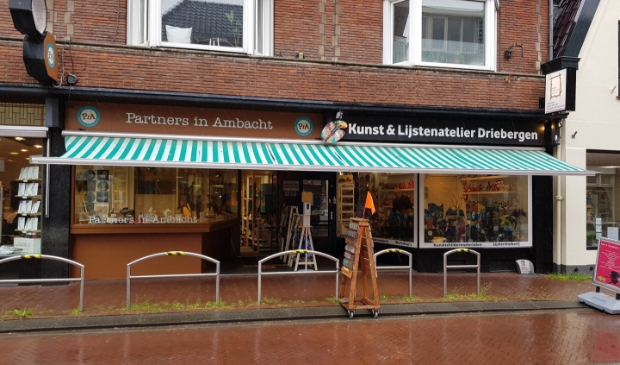 Puien Lijstenatelier Dieter Klaasen en Conceptstore Partners in Ambacht