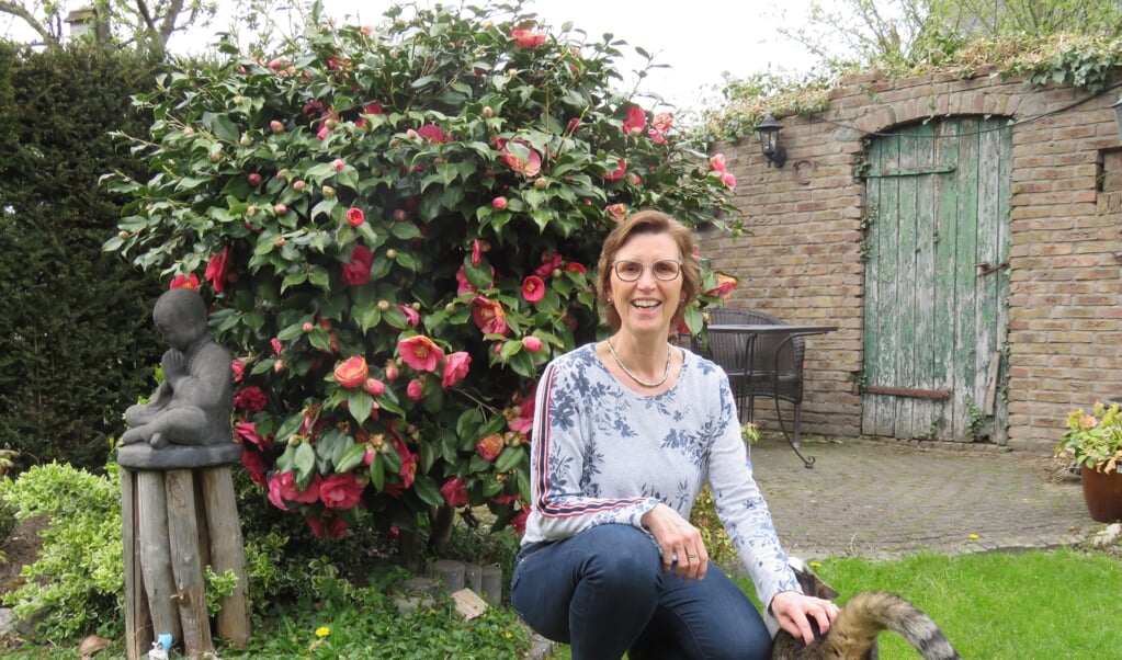 Olga van der Zanden zet zich als vrijwilliger in voor het bestuur van het koor Onbeperkt Talent.