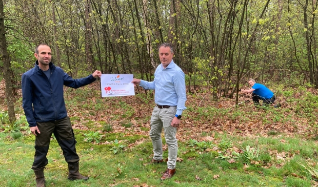 Overhandiging van de gift