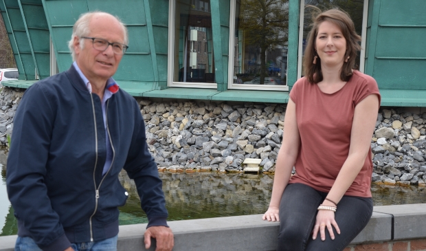 Jos Overdevest van de Adviesraad Sociaal Domein in gesprek met Nancy