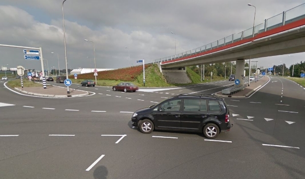 <p>Kruispunt N201/Legmeerdijk.</p>