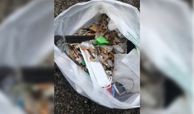 Opbrengst van zwerfafval opruimen in stad en plantsoen