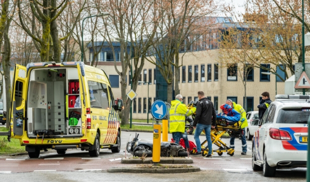 Busverkeer Houten belemmerd na ongeluk op Molenzoom Houtens Nieuws