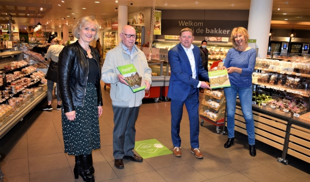 <p>Anja Bakker, Cor Hessink, Merijn Elsäcker en Anja Kramer.</p>