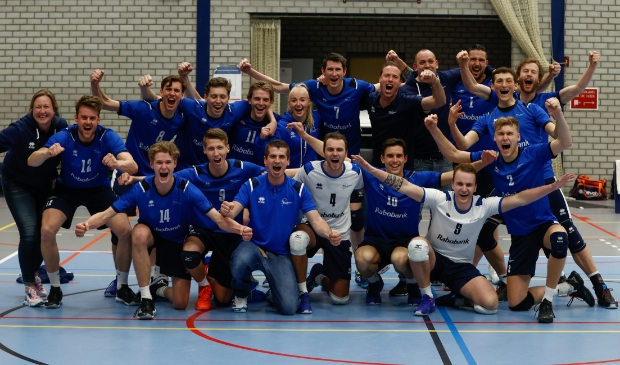 <p>Een groot deel van de huidige H1-selectie is komend seizoen ook weer in het hoogste blauw-witte team te bewonderen.</p>