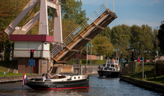 <p>Brug bij Driemond. </p>
