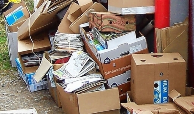 oud papier inzameling
